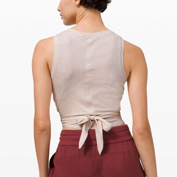 Lululemon Time to Restore Tank‎ Heathered Dune Size 2 - Picture 2 of 3